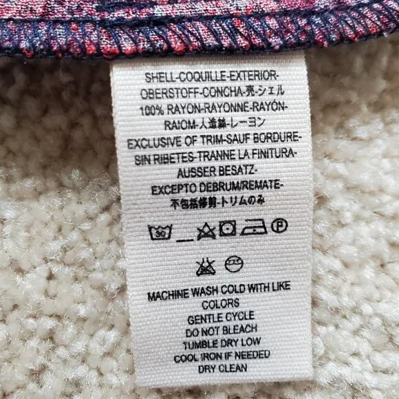 Free People Flowered Red Pleated Strapless Jumpsuit. Size S/P - Picture 6 of 9